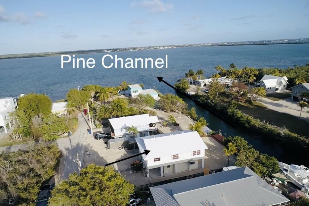 28452 Yucatan Lane, Little Torch Key, FL 33042 Photo