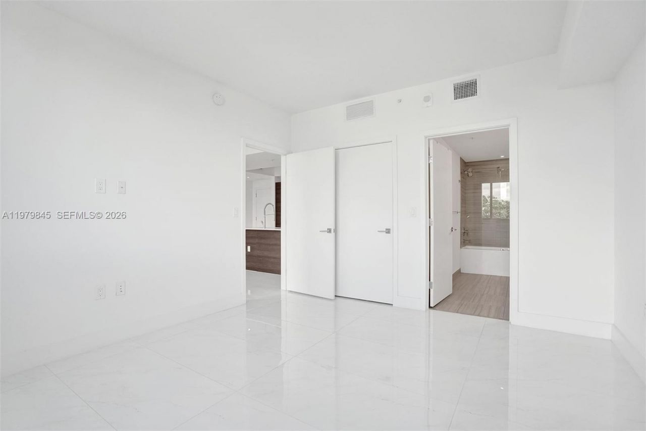 301 Altara Ave , Unit 531, Coral Gables, FL 33146 Photo
