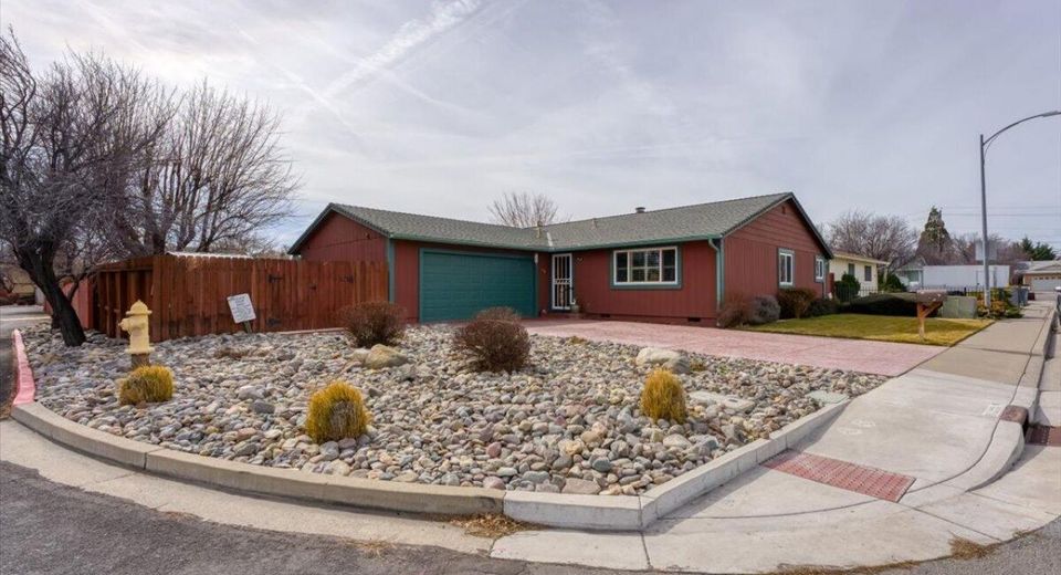 729 Palmwood Drive, Sparks, NV 89434 Photo