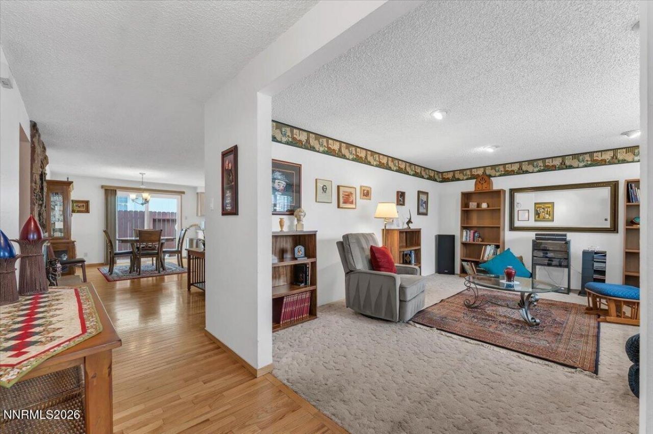 729 Palmwood Drive, Sparks, NV 89434 Photo