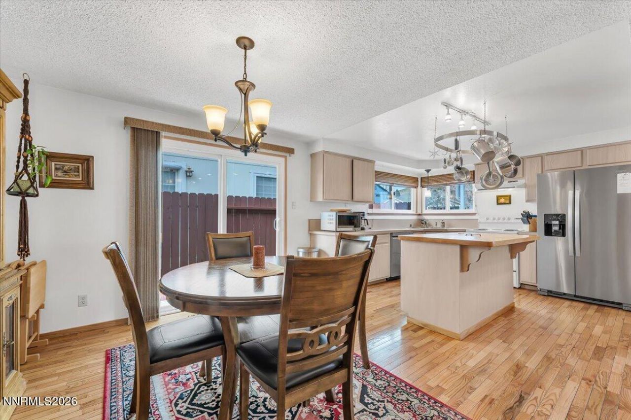 729 Palmwood Drive, Sparks, NV 89434 Photo