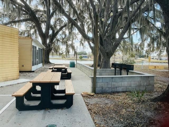 1703 Club Circle , Lakeshore, FL 33854 Photo