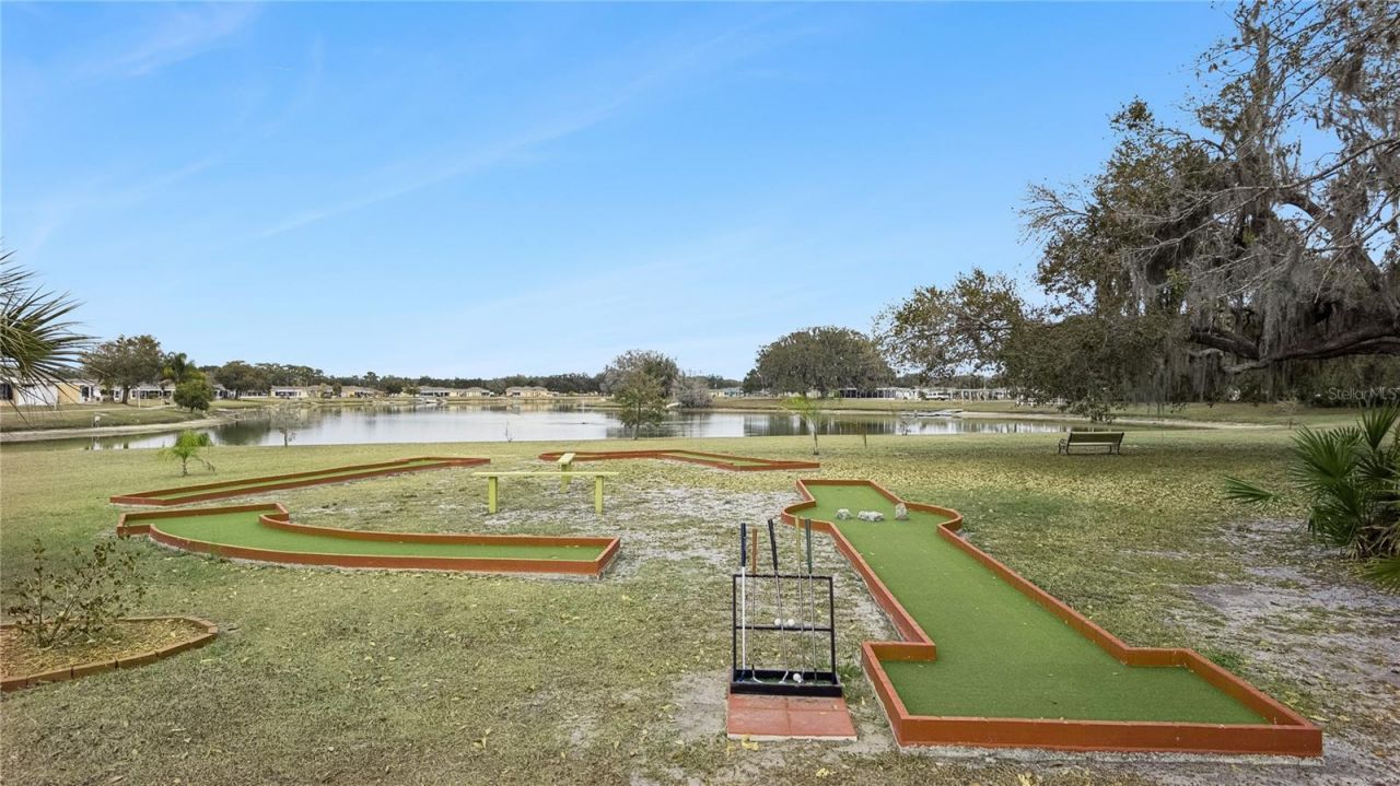 1703 Club Circle , Lakeshore, FL 33854 Photo