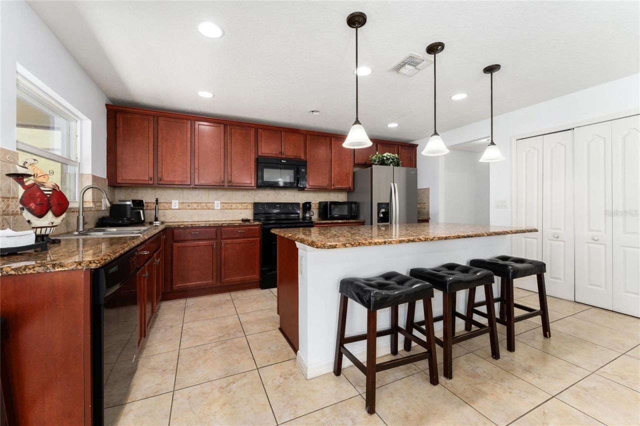 4752 Blue Diamond Street , Kissimmee, FL 34746 Photo