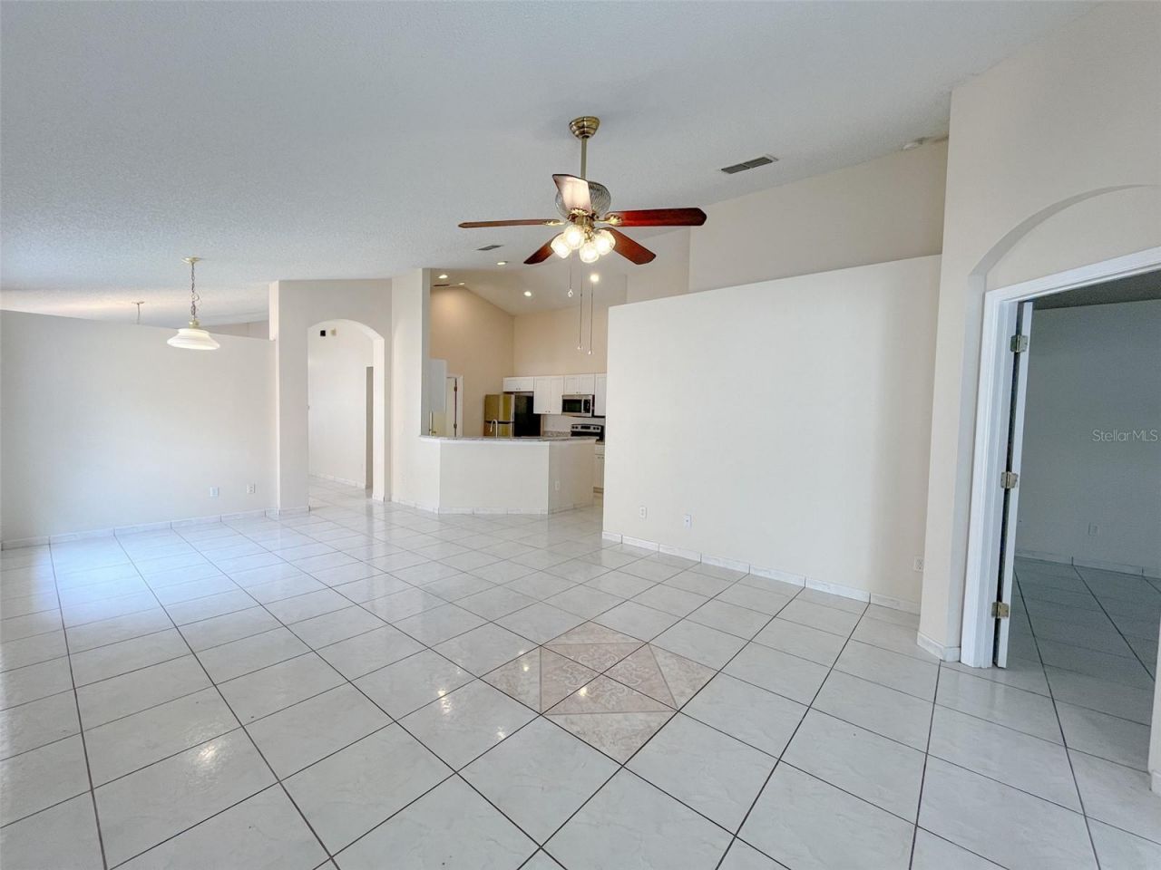 1902 Palmetto Pine Lane , Orlando, FL 32826 Photo