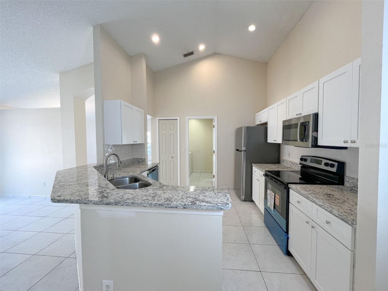 1902 Palmetto Pine Lane , Orlando, FL 32826 Photo