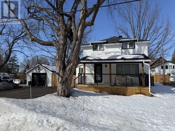 2545 MARKET Street, Ottawa, ON K4C1A4