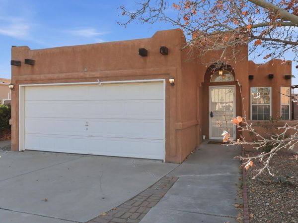 6740 Lamar Avenue NW, Albuquerque, NM 87120