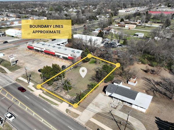 1016 N Douglas Boulevard, Oklahoma City, OK 73130