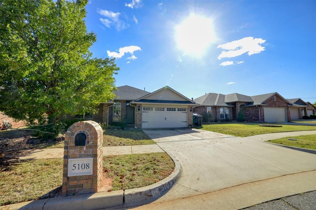 5108 NW 163rd Street, Edmond, OK 73013 Main Photo