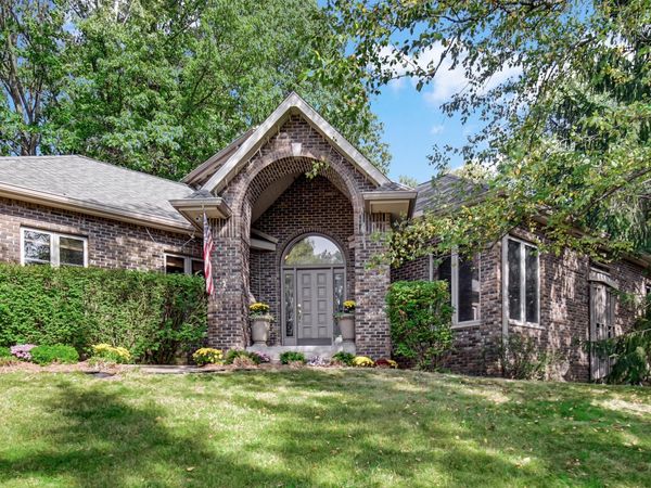 2102 Emmett Court, Valparaiso, IN 46385