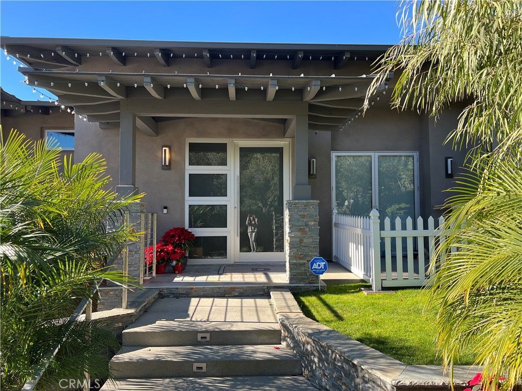 7734 Esterel Drive, La Jolla, CA 92037 Main Photo