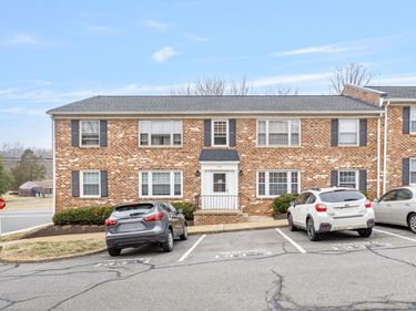 133 HESSIAN HILLS CIR, Unit 1, Charlottesville, VA 22901
