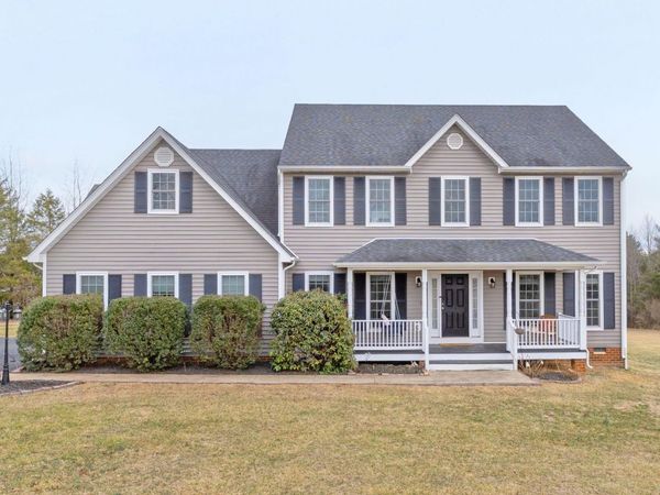 1243 WOODCOCK PL, Scottsville, VA 24590