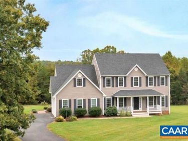 1243 WOODCOCK PL, Scottsville, VA 24590
