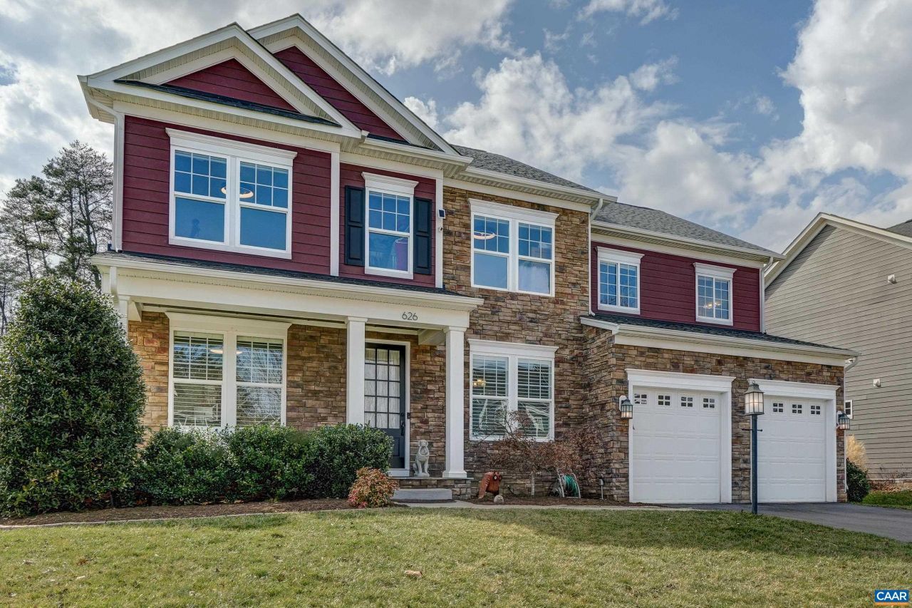 626 Jonna St, Crozet, VA 22932 Main Photo