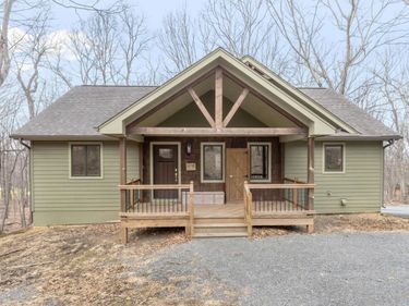 19 ROCK DOVE LN, Wintergreen, VA 22967