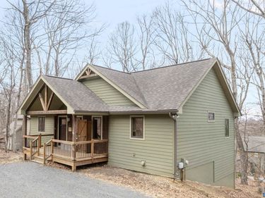 19 ROCK DOVE LN, Wintergreen, VA 22967