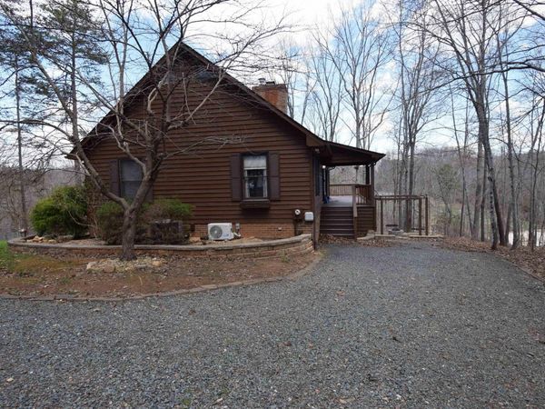 43 BEARWOOD DR S, Palmyra, VA 22963