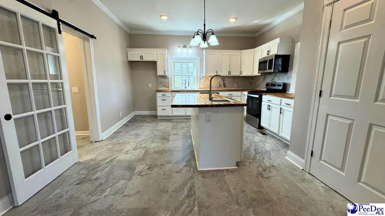 964 Celtic Ln. Photo 12