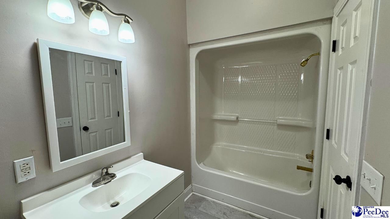 964 Celtic Ln. Photo 16