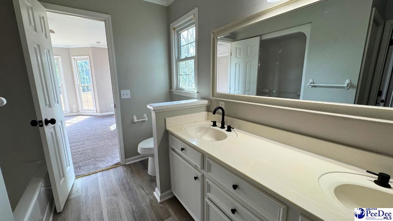 964 Celtic Ln. Photo 23