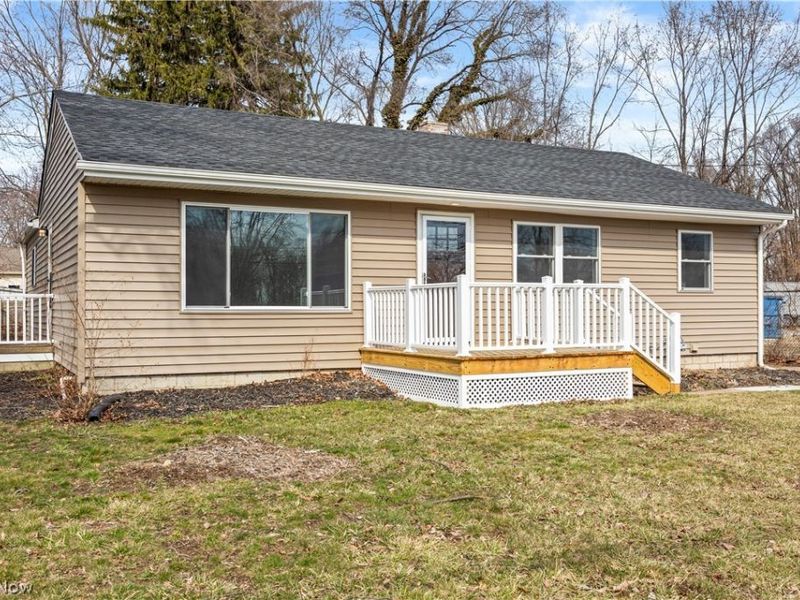 975 N Ridge Road E, Lorain, OH 44055 Photo 33