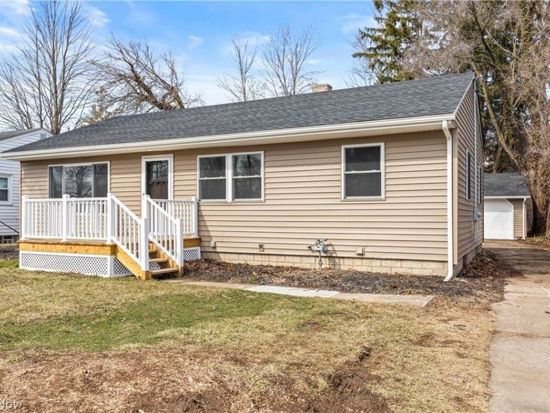 975 N Ridge Road E, Lorain, OH 44055 Photo 34