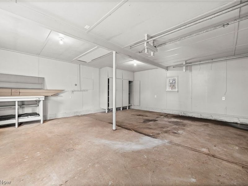 975 N Ridge Road E, Lorain, OH 44055 Photo 36