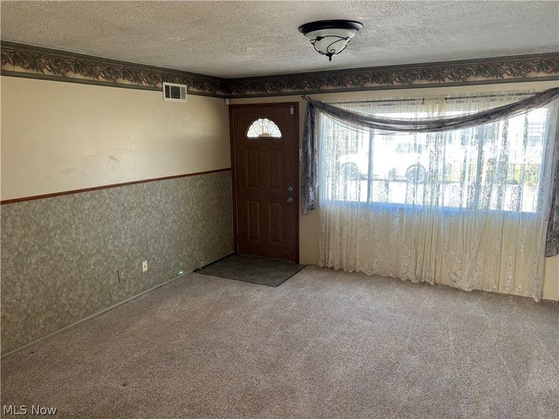 2407 Nesmith Lake Boulevard , Akron, OH 44314 Photo 17