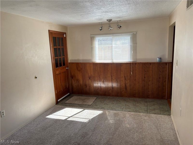 2407 Nesmith Lake Boulevard , Akron, OH 44314 Photo 8