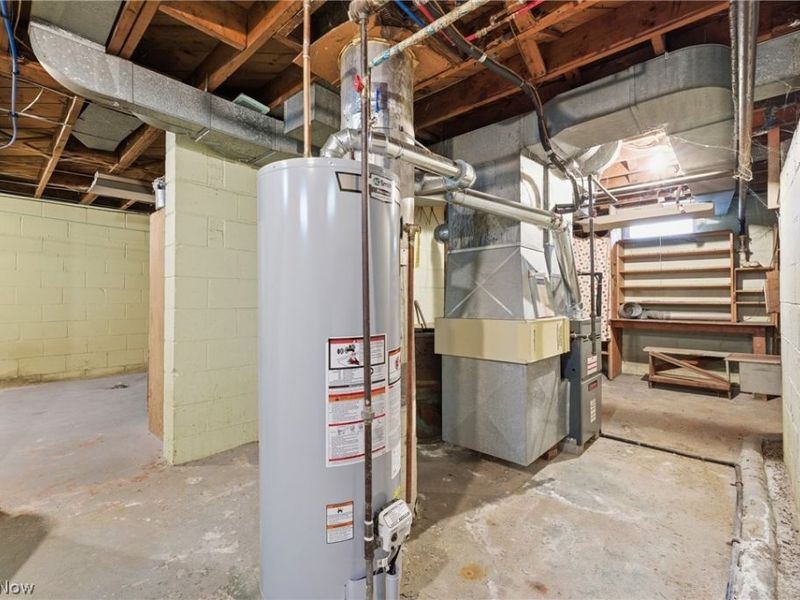 3411 Sweitzer Street NW, Uniontown, OH 44685 Photo 29