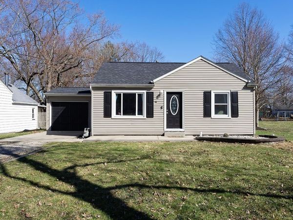 6429 Fitch Road , Olmsted Twp, OH 44138