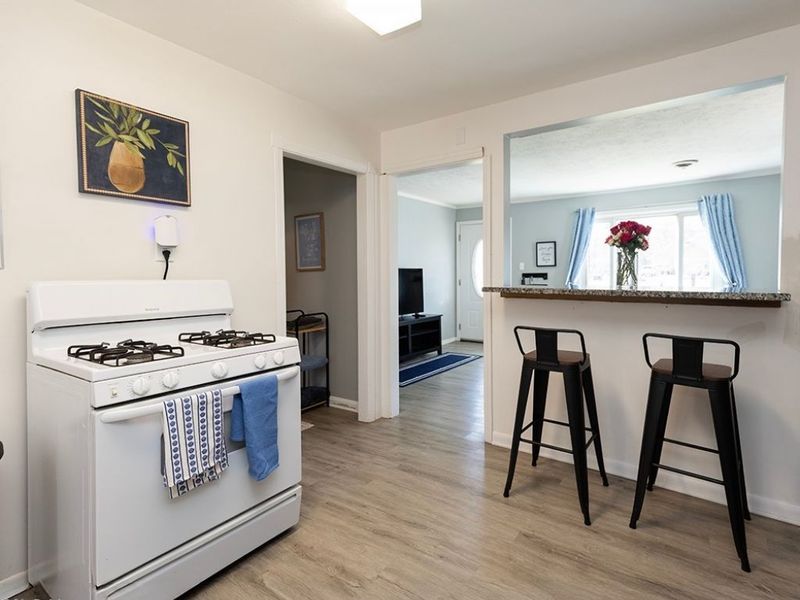 6429 Fitch Road, Olmsted Township, OH 44138 Photo 9