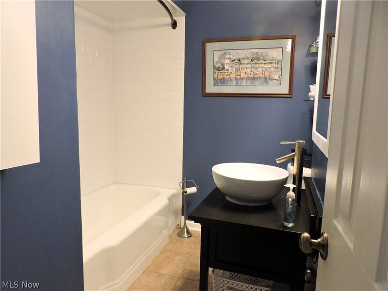 293 Beechwood Drive , Northfield, OH 44067 Photo 16