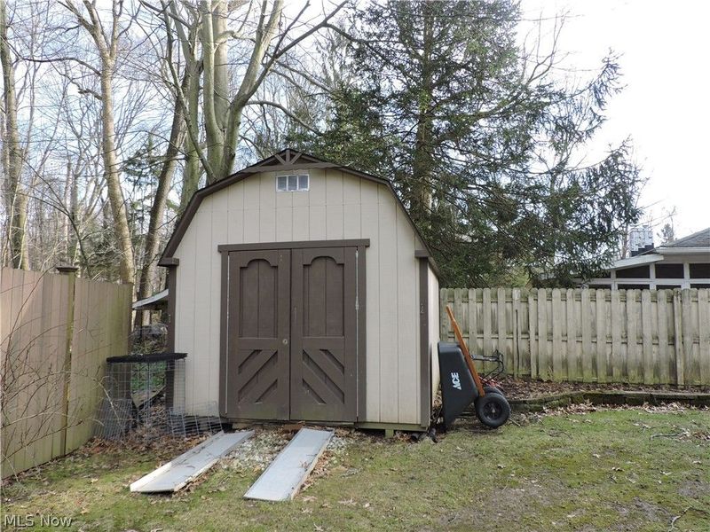 293 Beechwood Drive , Northfield, OH 44067 Photo 24