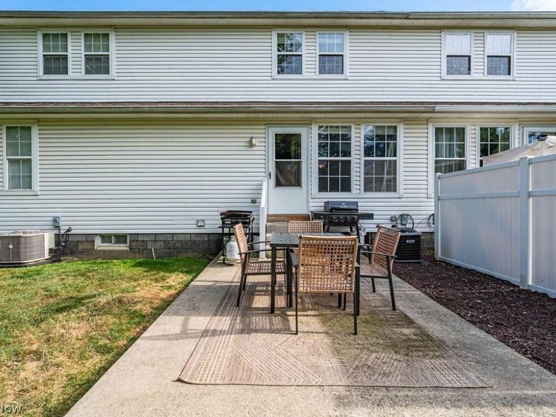 601 E Western Reserve Road , Unit 1903, Poland, OH 44514 Photo 35