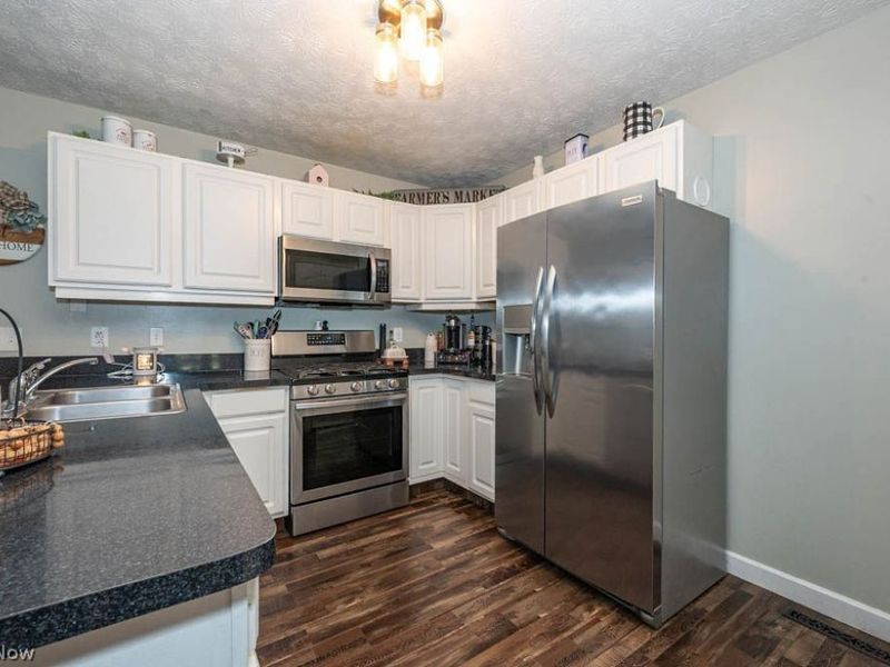 601 E Western Reserve Road , Unit 1903, Poland, OH 44514 Photo 6