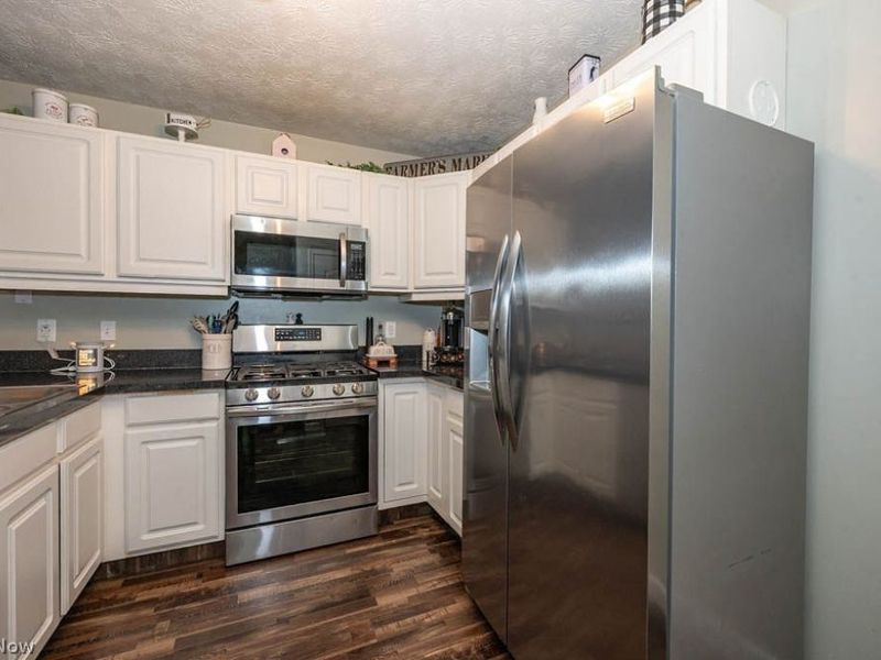 601 E Western Reserve Road , Unit 1903, Poland, OH 44514 Photo 7