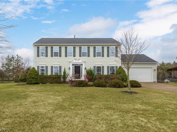 4512 Belmont Drive , Avon, OH 44011