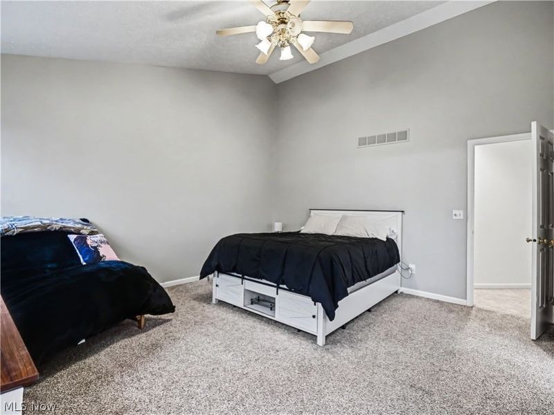 39315 King Edward Court , Willoughby, OH 44094 Photo 31