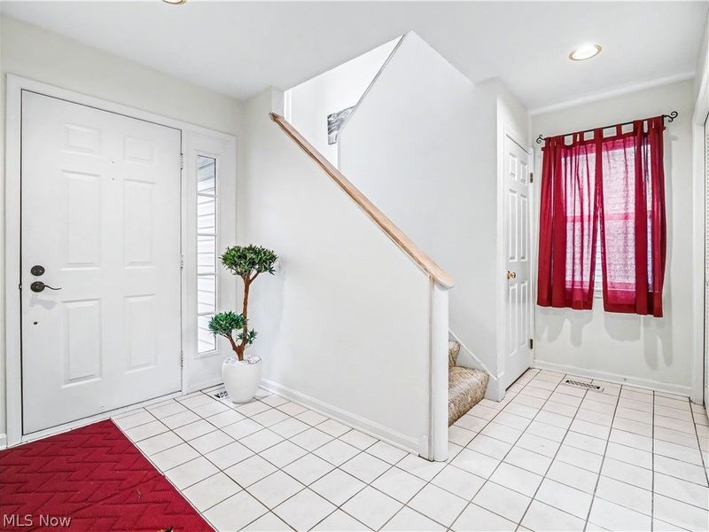 39315 King Edward Court , Willoughby, OH 44094 Photo 9