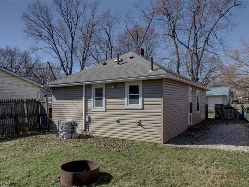 189 Harcourt Road , Vermilion, OH 44089 Photo 23