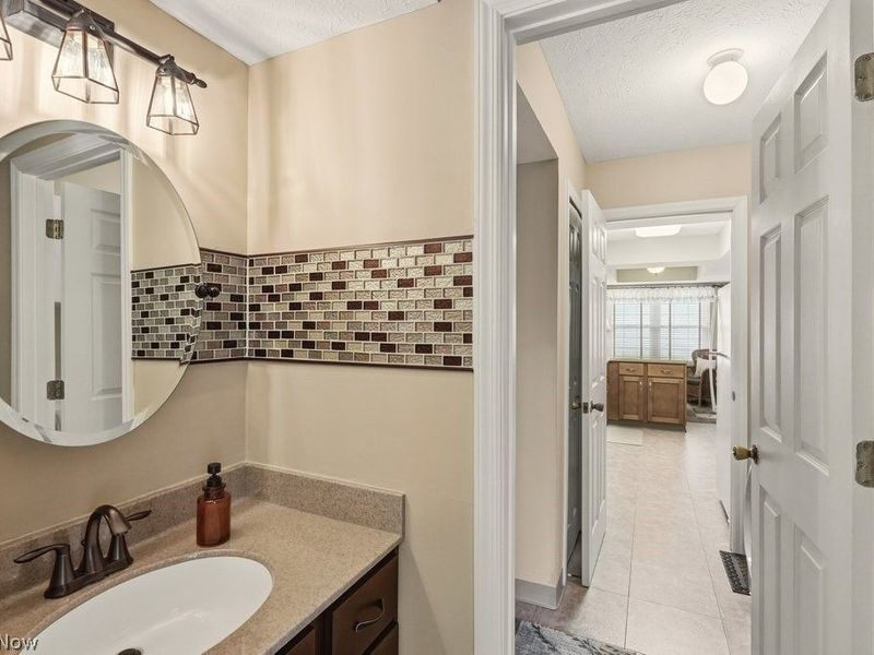 8613 Larkspur Lane , Macedonia, OH 44056 Photo 16