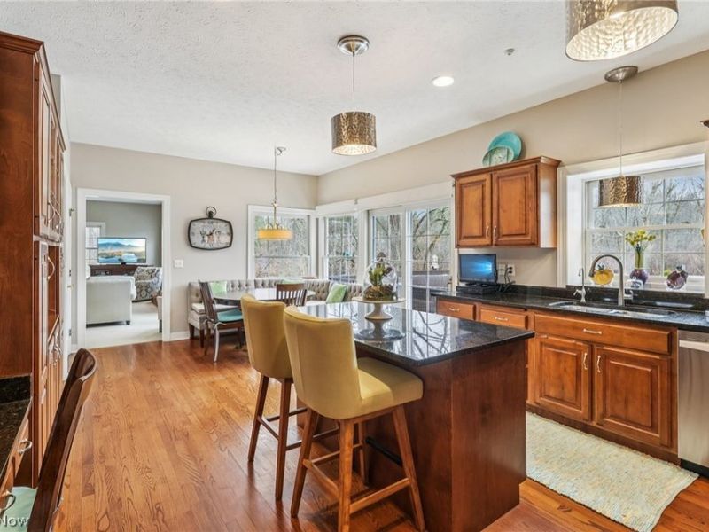 17616 Stockton Lane , Chagrin Falls, OH 44023 Photo 12