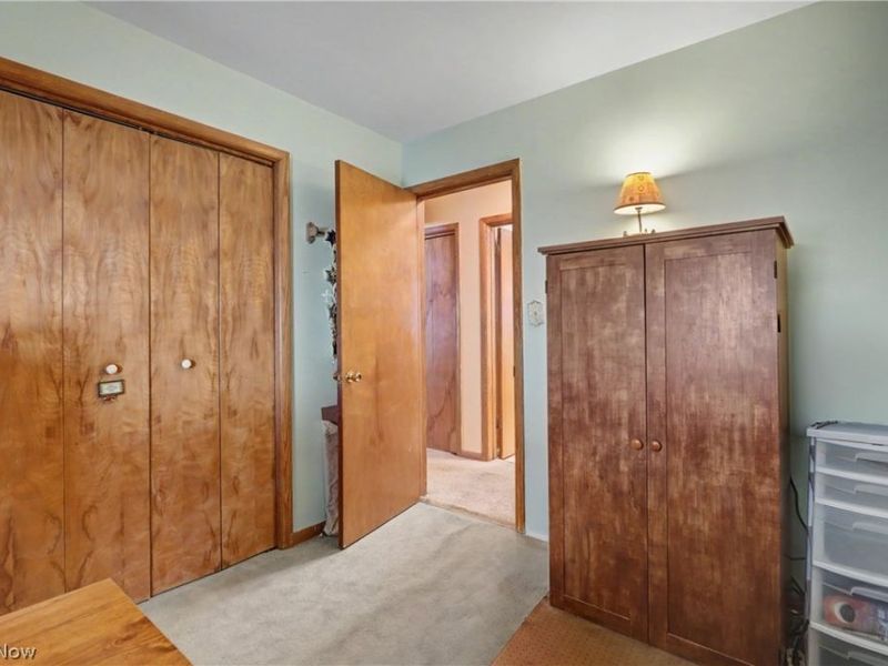 473 Leeds Street , Akron, OH 44305 Photo 24