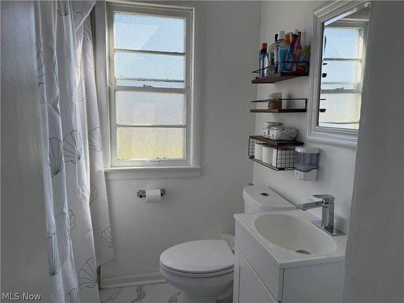 4471 Fulton Road , Cleveland, OH 44144 Photo 10