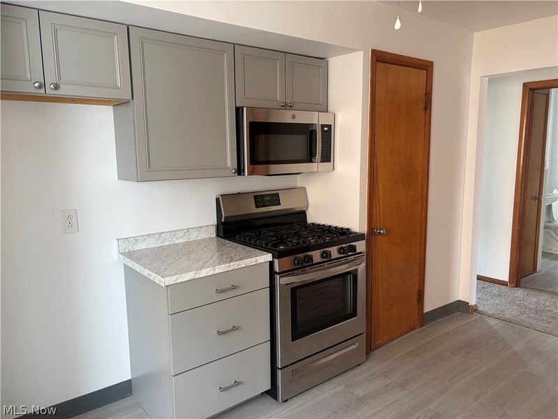 3620 W 210th Street , Fairview Park, OH 44126 Photo 8