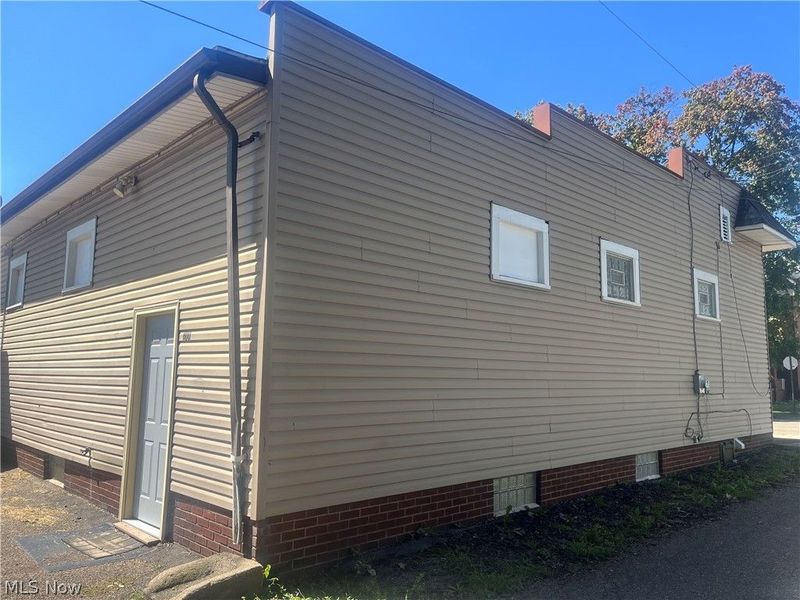 800 Smith Avenue SW, Canton, OH 44706 Photo 4