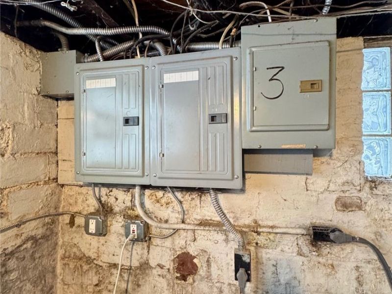 2631 Hampshire Road , Cleveland Heights, OH 44106 Photo 19